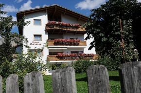 Haus Anna B&B Curon Venosta